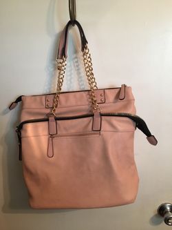 Soft pink tote turns bigger (see pics)