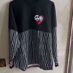Disney jersey size Large 