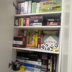 ONLINE GARAGE SALE – Art Bundle, Garden Lego Kits & Huge Game Lot!