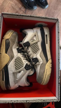 Jordan 4 military black