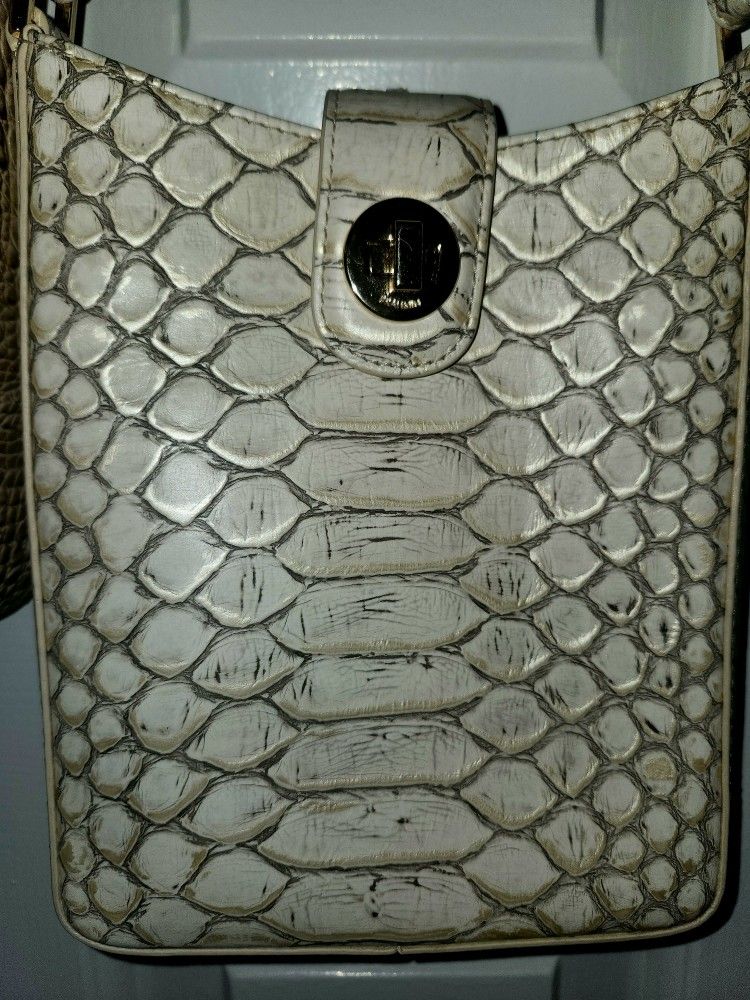 Brand New Brahmin leather Crossbody 