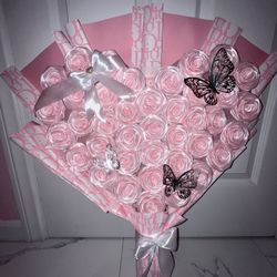 Heart Stand Bouquet (39 roses) 💐 