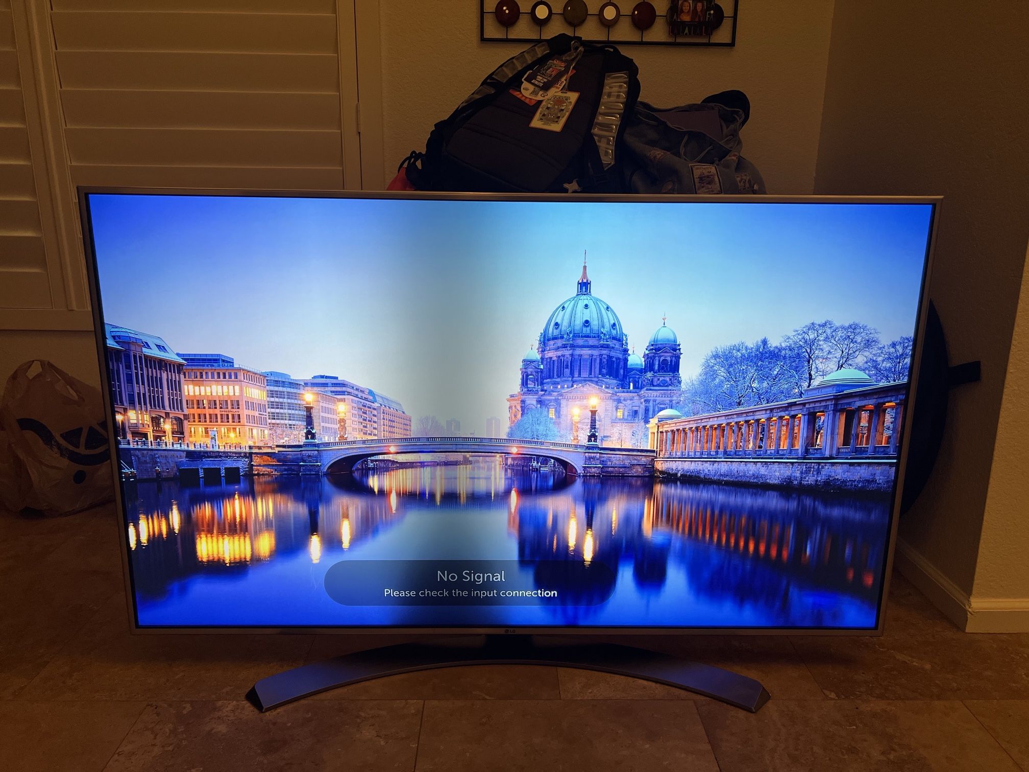 LG 60UH7700-UB: 60 Inch UHD 4K  TV