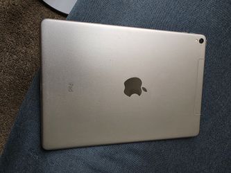 iPad Pro (9.7-inch) WiFi + Celular 32GB