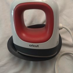 Cricut Mini Easy Press