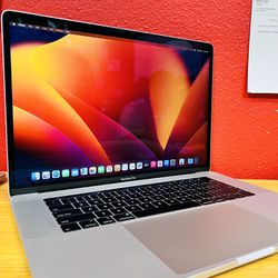 MacBook Pro 15 2018 