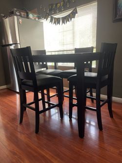Dining Set