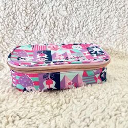 Tokyo Disneyland Its Small World Zipper Pouch