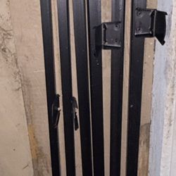 Steel Bed Frame With Wheels