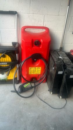 Secter DuraMax 14Gal Gas Caddy