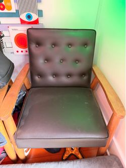 ***FREE*** Mid-Century Style Accent Chairs (Set of 2) – Pickup Only | Central District, Seattle