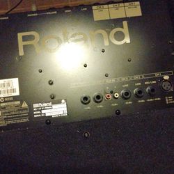 Roland KC 60 Amplifier 