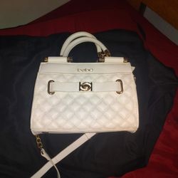 BEBE WOMENS PURSE AND HANDBAG/CLUTCH