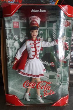 Barbie: coca cola : doll