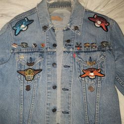 Vintage Levi Blue Jean Jacket With Vintage patches From Sturgis