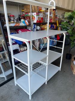 Kitchen pantry storage shelf