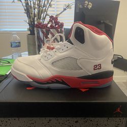 Jordan 5 Fire Red
