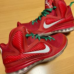 Nike LeBron 9 “Christmas” - Size 10