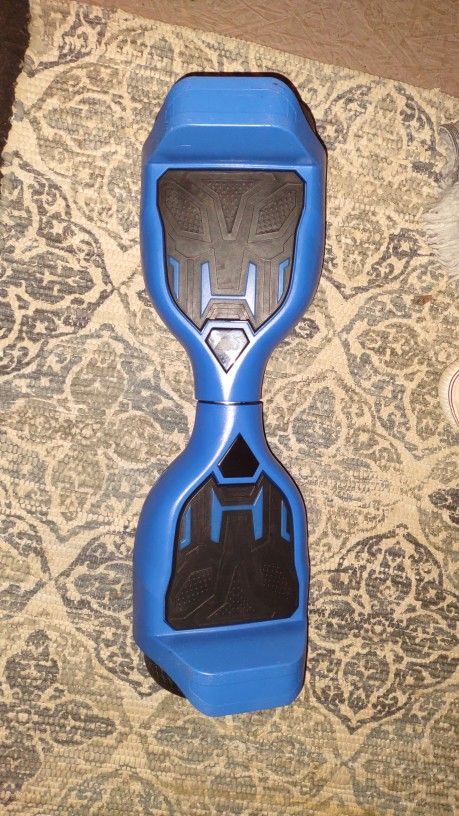 Swagtron T580 Twist Hoverboard With Charger 