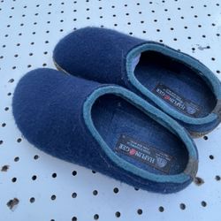 Clog Shoes Size 7-7.5 or 38 Euro Hadlinger Navy classic Grizzley Felt