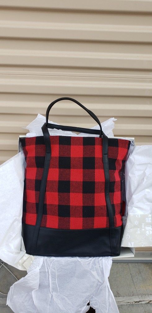 Mark And Graham Plaid Bucket Purse