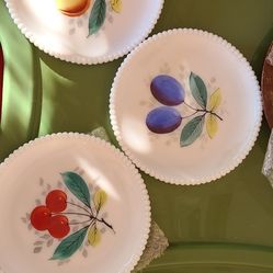 30 To 50 Pieces 1960's Westmoreland Milkglass Beaded