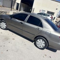 2003 Toyota Corolla