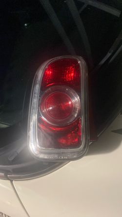 2011 mini cooper clubman left driverside taillight