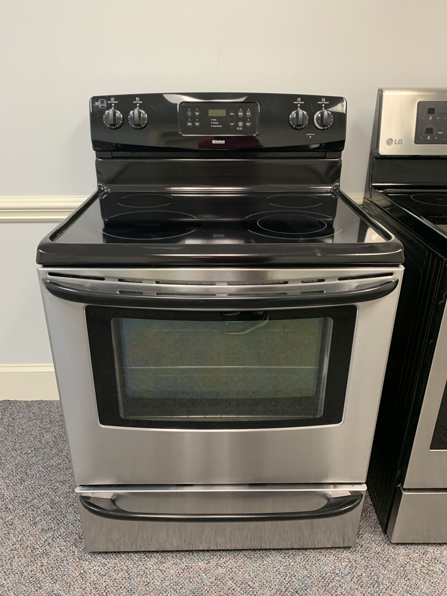 KENMORE STAINLESS ELECTRIC CONVECTION OVEN.