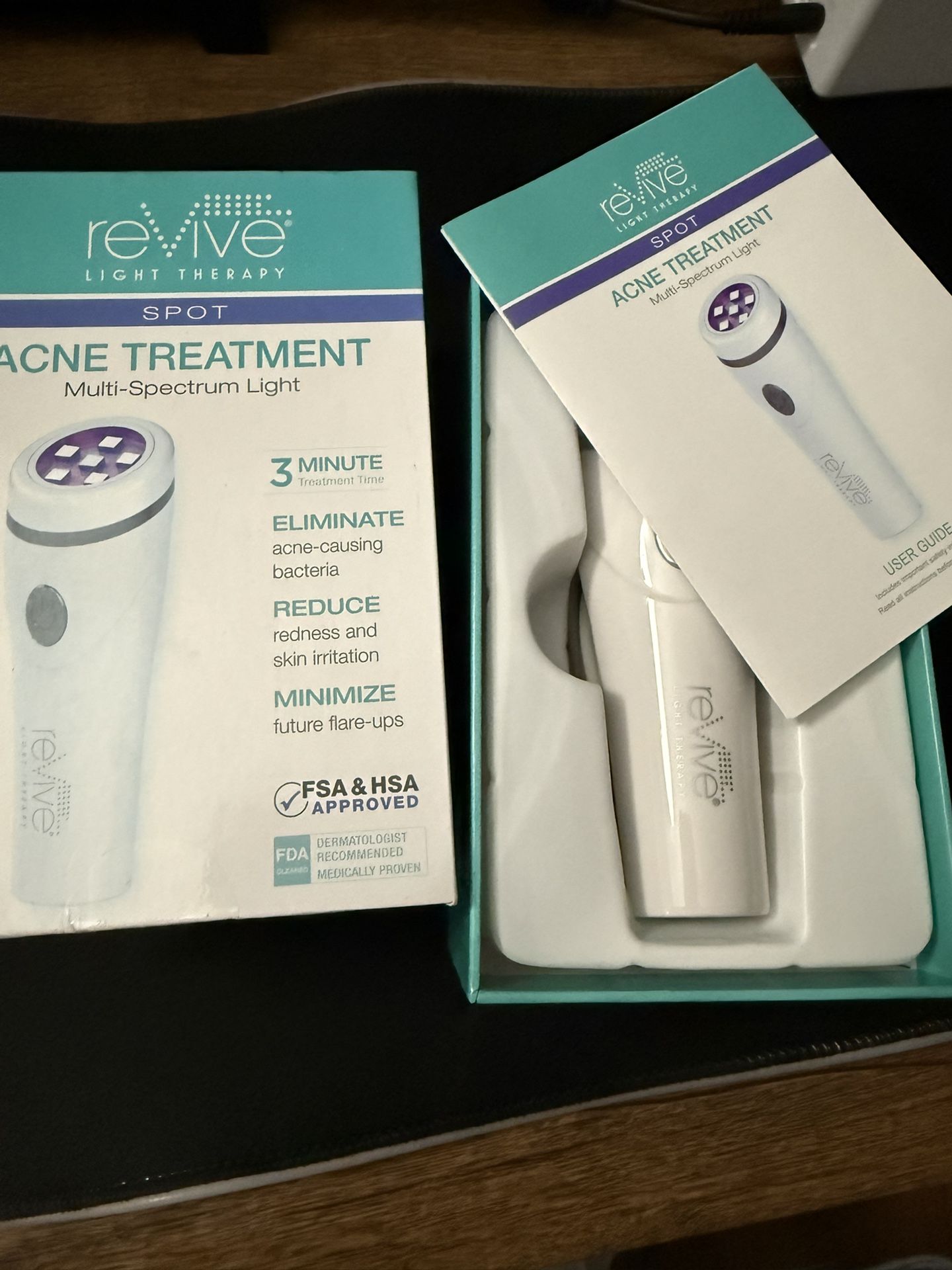 Revive Light Therapy® Tratamiento localizado para el acné, dispositivo aprobado por la FDA, luz azul y roja para la piel, 0.5 lb