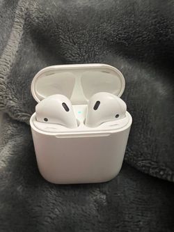 AirPods