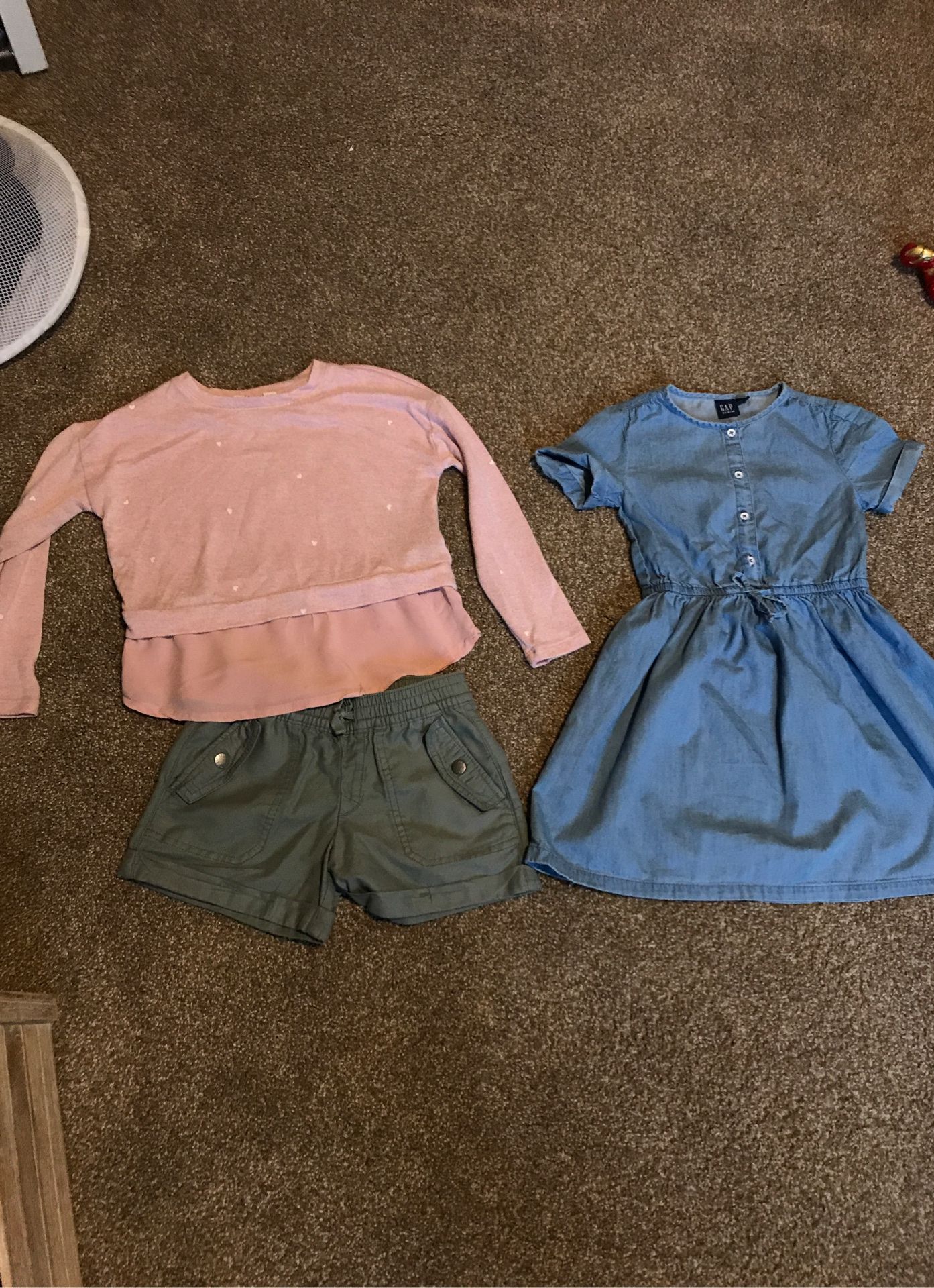 Gap clothes
