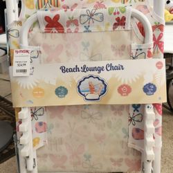 N. Peoria Brand New Kids Beach Lounge Foldable  Chair  Tjmaxx  Please Read Description For Pick Up Location Options 