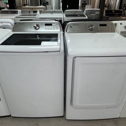Samsung Washer And Dryer Set $699