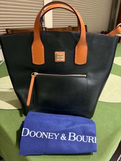 NEW Dooney and Burke purse