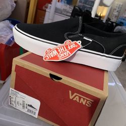 Black Vans  Size  8.5