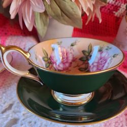 Beautiful Aynsley Fine English Bone China Floral Cabbage Rose Pink Gold Tea Cup Saucer Mint Condition 