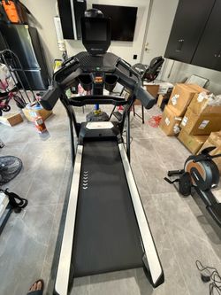 Treadmill bowflex