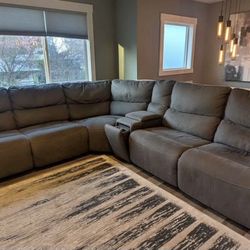 Sectional Couch 