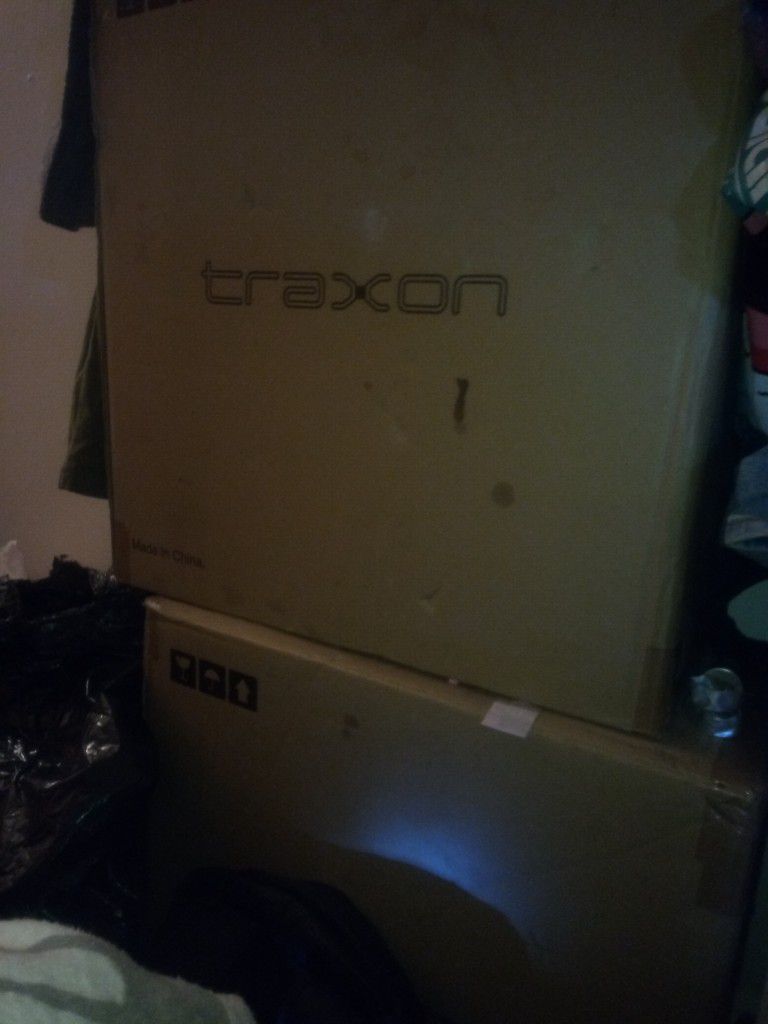 Traxon 16PXL RGB bourd Led Lights Model#MB.BO.(contact info removed)