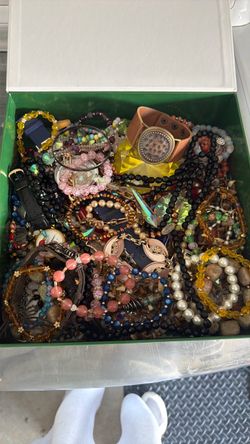 Mixed Costume Jewelry Lot – Bracelets & Necklaces