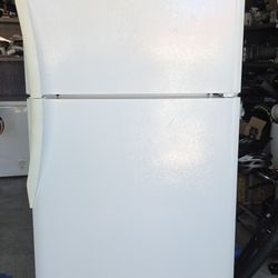 Frigidaire Refrigerator 