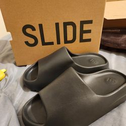 Slide Adidas Yeezy Brand New