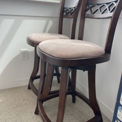 Barstools(2)/$20 each/OBO