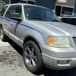 2003 Ford Expedition