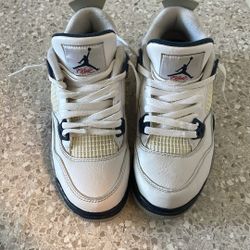 Jordan 4 Retro Midnight Navy