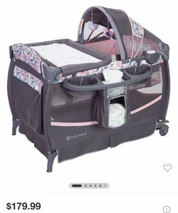 Baby Trend Deluxe II Nursery Center Playard (Item # PY86C04K)