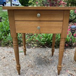 Wood End Table With 2 Drawers 