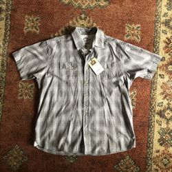 NWT. WRANGLER Jeans CO. SHIRT.