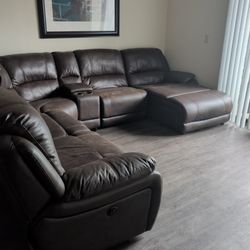Leather Sectional Couch 